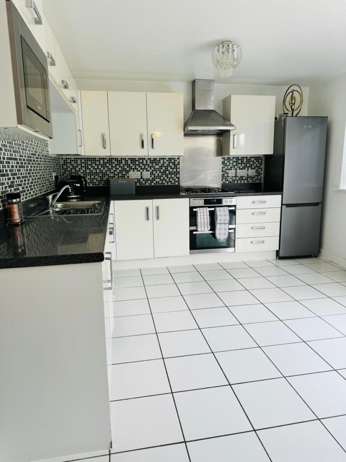 The Grace House Entire 4Bed Detached Villa Peterborough Eksteriør bilde