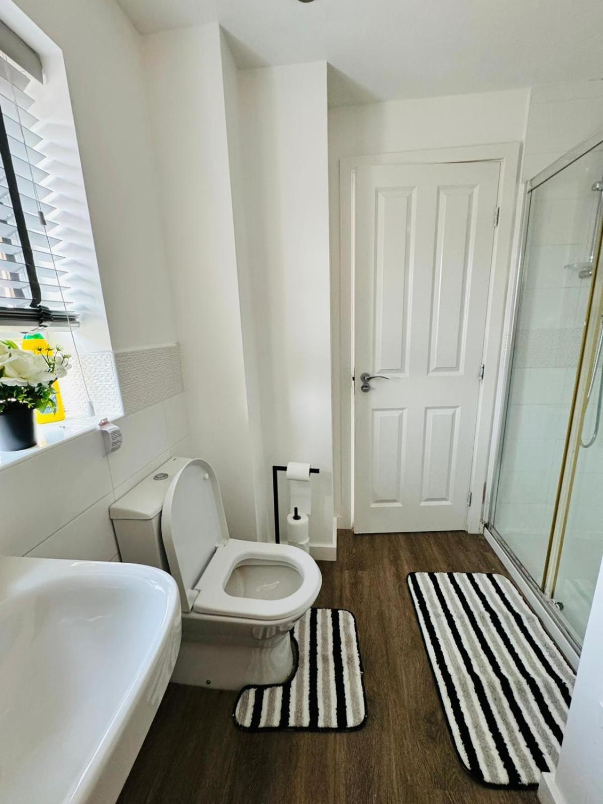 The Grace House Entire 4Bed Detached Villa Peterborough Eksteriør bilde